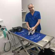 Lakeshore Woods Animal Hospital | 3475 Rebecca St Unit 104, Oakville, ON L6L 0H3, Canada