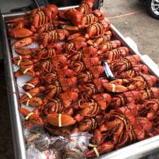 Collins Lobster Shop | 20 Ocean Dr, Alma, NB E4H 1J6, Canada