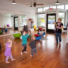 Jumping Bean Kids | 2888 Franklin St, Vancouver, BC V5K 4A7, Canada