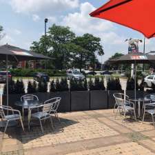 Mary Brown's Chicken | 901 Brant St Unit#3, Burlington, ON L7R 2J6, Canada