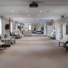 Dodsworth & Brown Funeral Home - Burlington Chapel | 2241 New St, Burlington, ON L7R 1J2, Canada