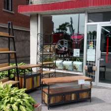 Canada Lit | Canada, 2025 Rosemont Blvd, Montreal, QC H2G 1T2, Canada