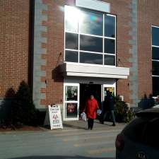Metro Plus St-Augustin | 278 138 Rte, Saint-Augustin-de-Desmaures, QC G3A 2C5, Canada