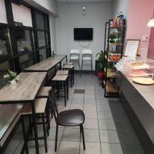 Galettes des Cèdres | 248 Bd Churchill, Greenfield Park, QC J4V 1Z7, Canada