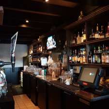 Coasters Bar & Grill Ltd | 16666 McKenzie Lake Blvd SE, Calgary, AB T2Z 1N4, Canada