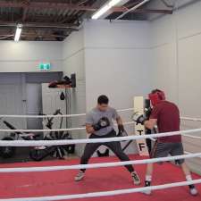 Kings & Queens Boxing | 4575 Bd Saint-Charles, Pierrefonds, QC H9H 3C7, Canada