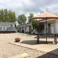 Wheatland Motel | 115 2 St SE, Vulcan, AB T0L 2B0, Canada