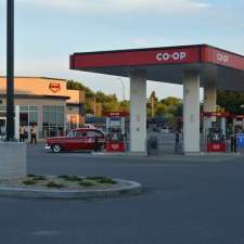 Co-op 33rd St Pharmacy | 1624 33rd Street West, Saskatoon, SK S7L 0X3, Canada