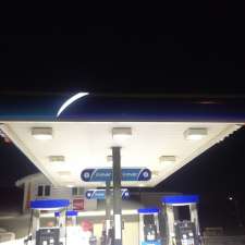 South Neebing Variety | 2060 Hwy 61, Thunder Bay, ON P7J 1B9, Canada