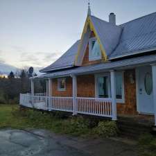 Le gîte de La maison jaune | 3 Rte de l'Église N, Saint-Modeste, QC G0L 3W0, Canada
