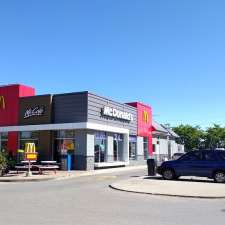 McDonald's | 5631 Ojibway Pkwy, Windsor, ON N9C 3Y4, Canada