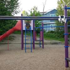 Pinetree Way Elementary playground | Westwood Plateau, Coquitlam, BC V3E 6A3, Canada