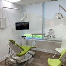 Flow Dental Care | 418 Iroquois Shore Rd Unit 101, Oakville, ON L6H 0X7, Canada