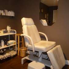 Nails & Body By Laurie | 220 Blackburn Dr Unit 7, Brantford, ON N3T 0C6, Canada