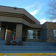 Broadcast Hill Community Center | 400 Village Gardens SW, Calgary, AB T3H 2L1, Canada