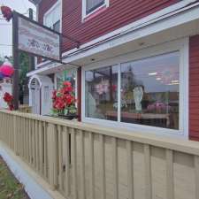 Bouctouche Flower Shop Ltd | 53 Irving Blvd, Bouctouche, NB E4S 3J6, Canada