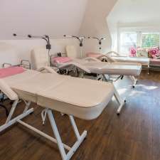 Blush Beauty Boutique | 105 Mary St W, Whitby, ON L1N 2R4, Canada