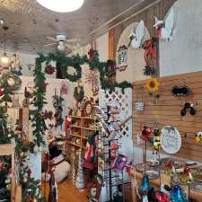 Five Corners Craft | 3 Concession St S, Tamworth, ON K0K 3G0, Canada