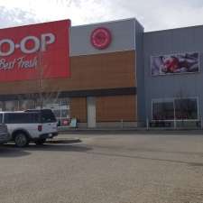 Co-op Edgefield | 100 Edgefield Gate, Strathmore, AB T1P 1K1, Canada