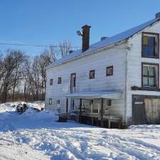 Ferme Bord-du-Lac | 1530 Chem. du Bord-du-Lac, L'Île-Bizard—Sainte-Geneviève, QC H9E 1K3, Canada