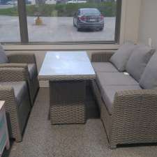 Surplus Malouin Inc. | 6400 Rue Foster, Waterloo, QC J0E 2N0, Canada