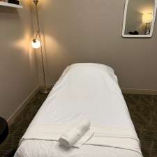 Wonderland Massage Therapy | 755 Wonderland Rd N, London, ON N6H 4L1, Canada