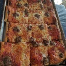 Attilio's Pizza & Chicken | 338 Riverside Dr, Clayton, NY 13624, USA