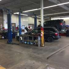 Victoria Park Automotive - 132 Railside Rd, North York, ON M3A 1A3, C ...