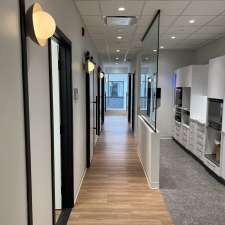 Centre dentaire Faubourg Cousineau | 8131 Bd Cousineau #200, Saint-Hubert, QC J3Y 5M4, Canada