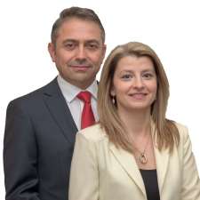 Svet and Mina Savov | 102 Grovewood Common unit 425, Oakville, ON L6M 1R6, Canada