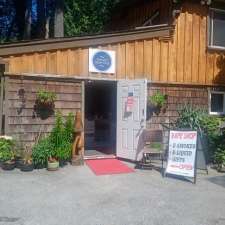 Gibsons Vape Shop | 1009 N Rd, Gibsons, BC V0N 1V7, Canada
