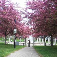 J. Arthur Champagne Park | Rosemont-La Petite-Patrie, Montreal, QC H1X, Canada