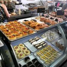 Aveiro Bakery | 2530 Sixth Line Unit 12, Oakville, ON L6H 6W5, Canada