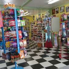 Original Udder Guys Ice Cream and Candy | 1765 Cowichan Bay Rd, Cowichan Bay, BC V0R 1N1, Canada