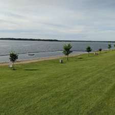 Paradise Realty - Gleniffer Lake | 35468 Range Rd 30 #4004, Red Deer County, AB T4G 0M3, Canada