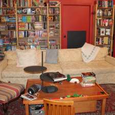 otis & clementine’s books, coffee, SPANISH! | 5209 St Margarets Bay Rd, Upper Tantallon, NS B3Z 1E3, Canada