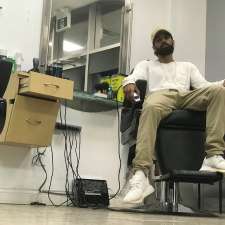 Visionary Cutz (Perms) | 2510 Countryside Dr Unit 6, Brampton, ON L6R 0A4, Canada