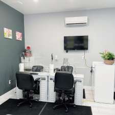 Kim’s Nail Salon | 122 Thomas Avenue, Brantford, ON N3S 0C9, Canada