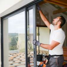 Idea Windows & Doors Inc | 1387 Matthew St, Oakville, ON L6H 4R2, Canada