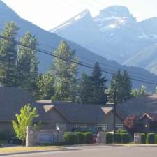 Rocky Mountain Village | 55 Cokato Rd, Fernie, BC V0B 1M4, Canada