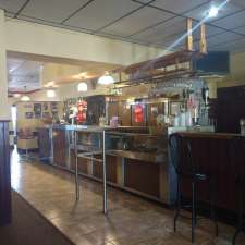 Mount Forest Tavern | 187 Main St S, Mount Forest, ON N0G 2L0, Canada