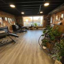 Lowk' Ai Tattoo Collective | 249 Ottawa St N Unit 2, Upper Level, Hamilton, ON L8H 3Z4, Canada