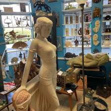 Lost In Time Antiques And Oddities | Box 159, 9844 Croft St #104, Chemainus, BC V0R 1K0, Canada