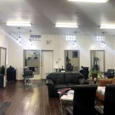 Royal Hair Co. | 31 McAffee St Suite A, Harrow, ON N0R 1G0, Canada