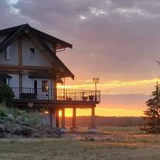 Wind and The Pillows B&B and Resort | 3677 N Bonaparte Rd, 70 Mile House, BC V0K 2K0, Canada