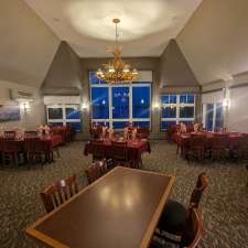 Windows Restaurant at Rocky Crest | 20 Barnwood Dr, MacTier, ON P0C 1H0, Canada