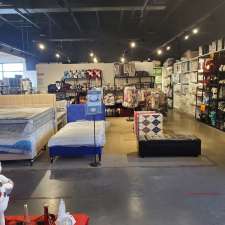 Hart | 7151 Bd des Roseraies, Anjou, QC H1M 3W6, Canada