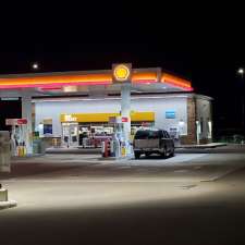 Shell | 10 Vermont Ave, Red Deer, AB T4R 0S4, Canada