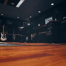 Ovi Productions | 700 Hamilton St, Vancouver, BC V6B 2R5, Canada