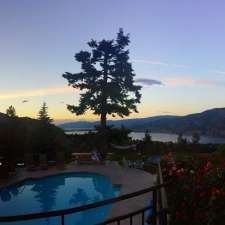 Cottonwood Guesthouse | 145 Cottonwood Ave, Kaleden, BC V0H 1K0, Canada